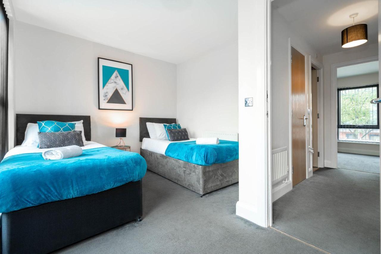 City Centre Townhouse - 3 Bedrooms - Garage - Parking - Top Rated Birmingam Exterior foto